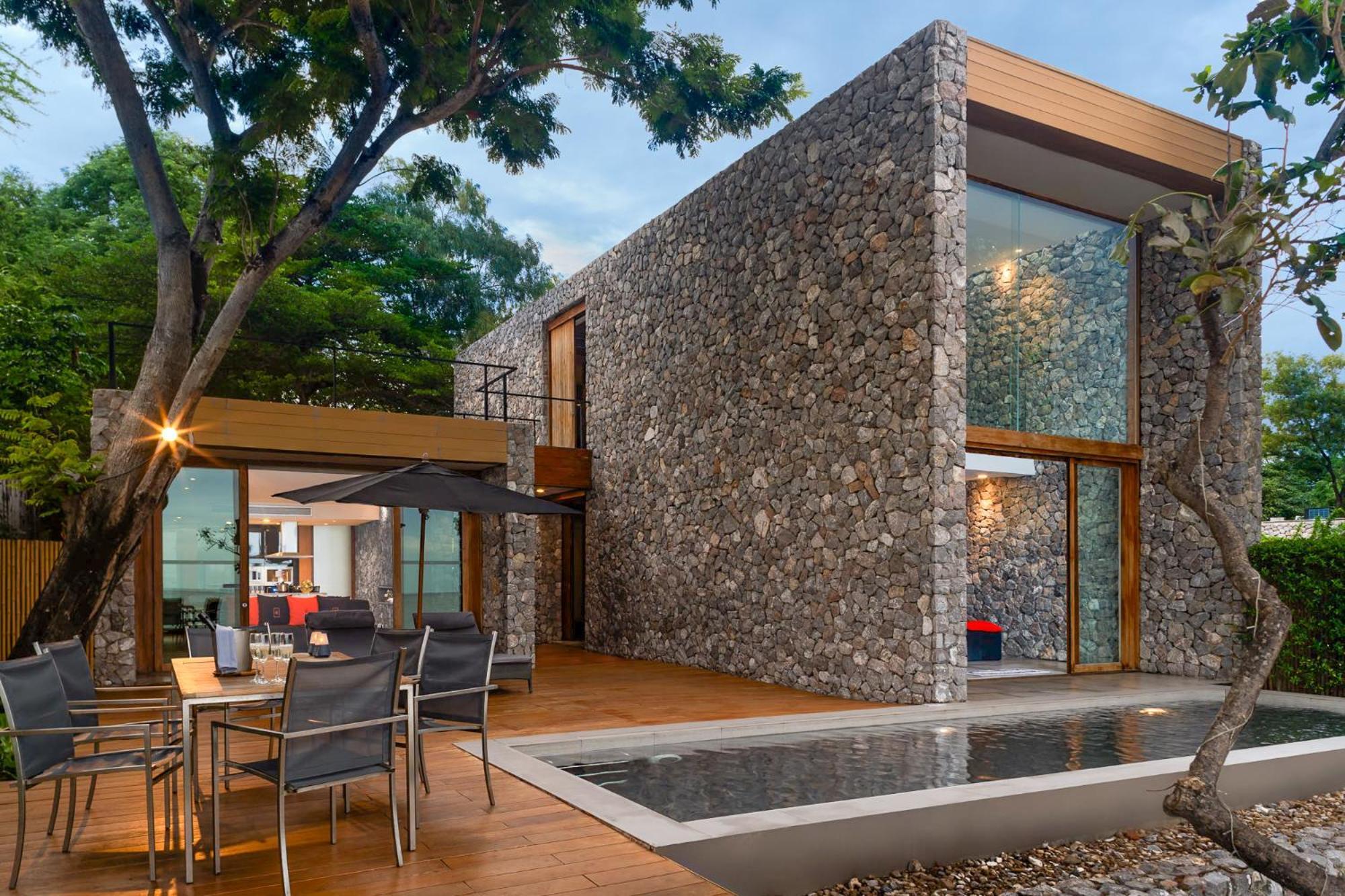 Tolani Kui Buri Tempat peranginan 5*